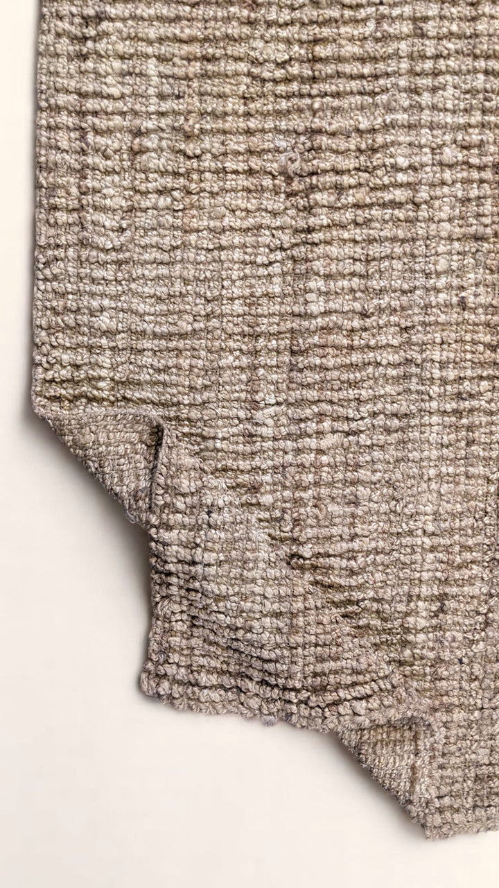 Aegis - Size: 5.6 x 3.5