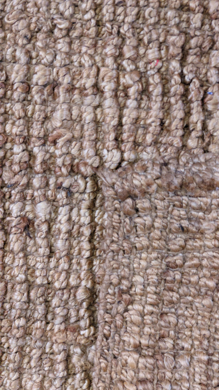 Aegis - Size: 5.6 x 3.5