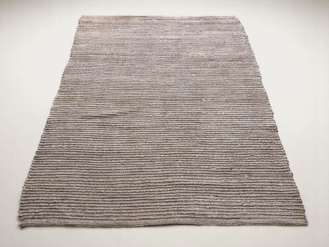 Braided Natural Jute Rug - Size: 6.6 x 4.8
