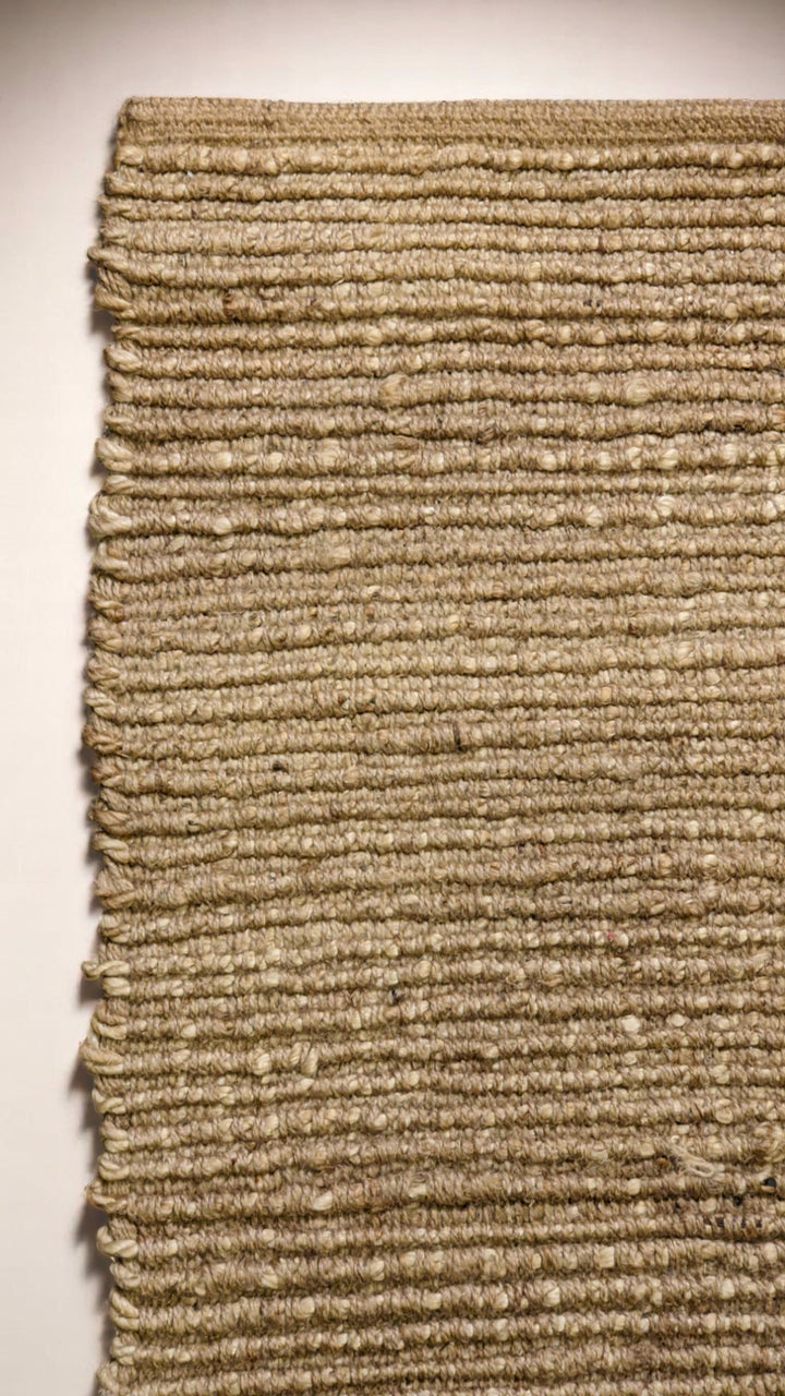 Braided Natural Jute Rug - Size: 6.6 x 4.8