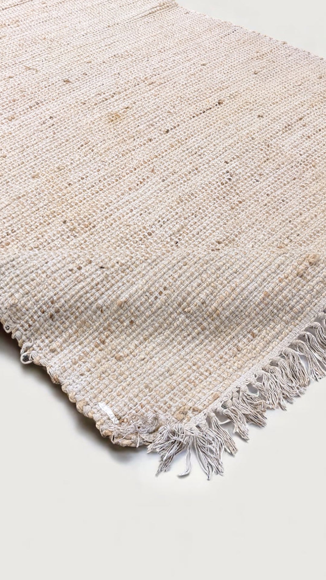 Zephi - Size: 6.7 x 4.6