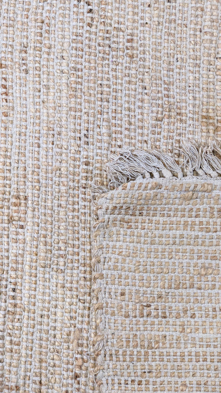 Zephi - Size: 6.7 x 4.6