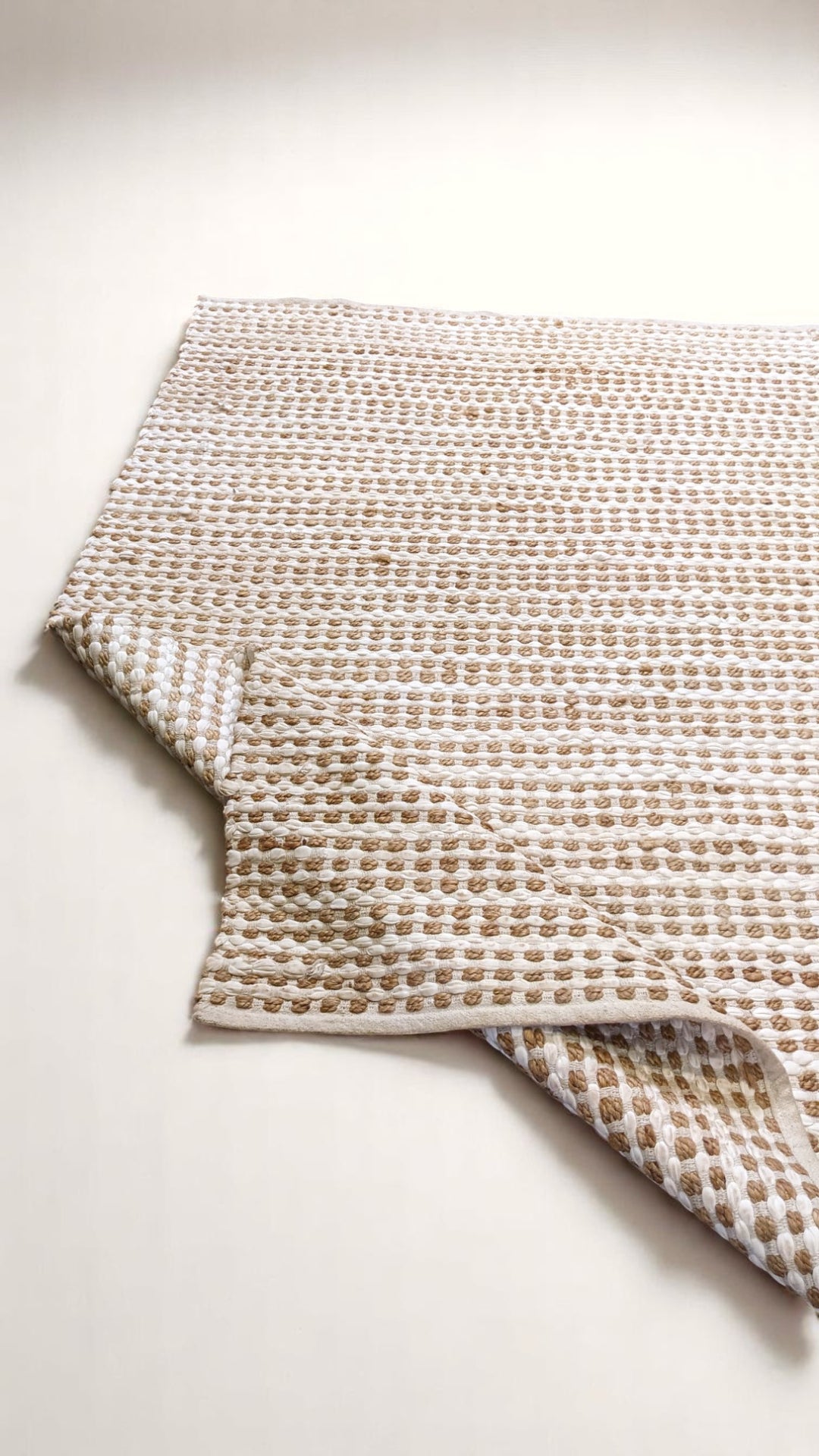 Loop Weave Natural Jute Rug - Size: 6 x 4