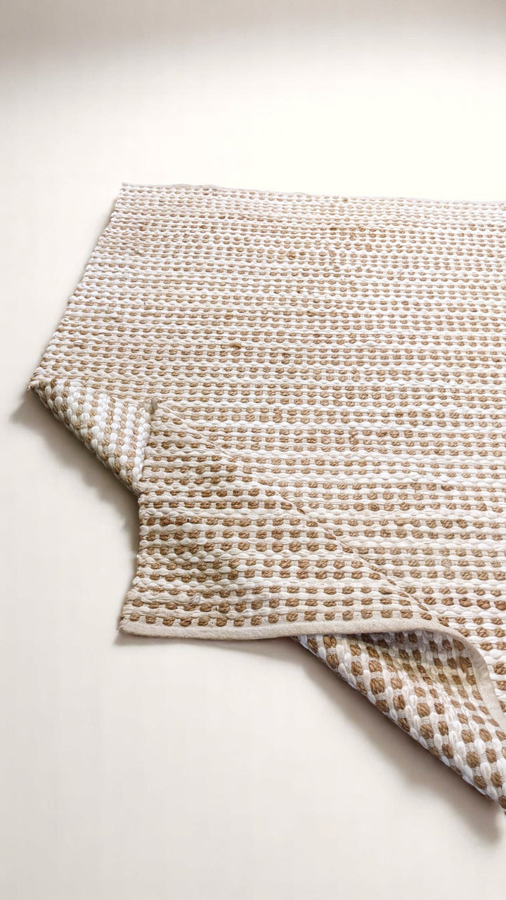 Loop Weave Natural Jute Rug - Size: 6 x 4