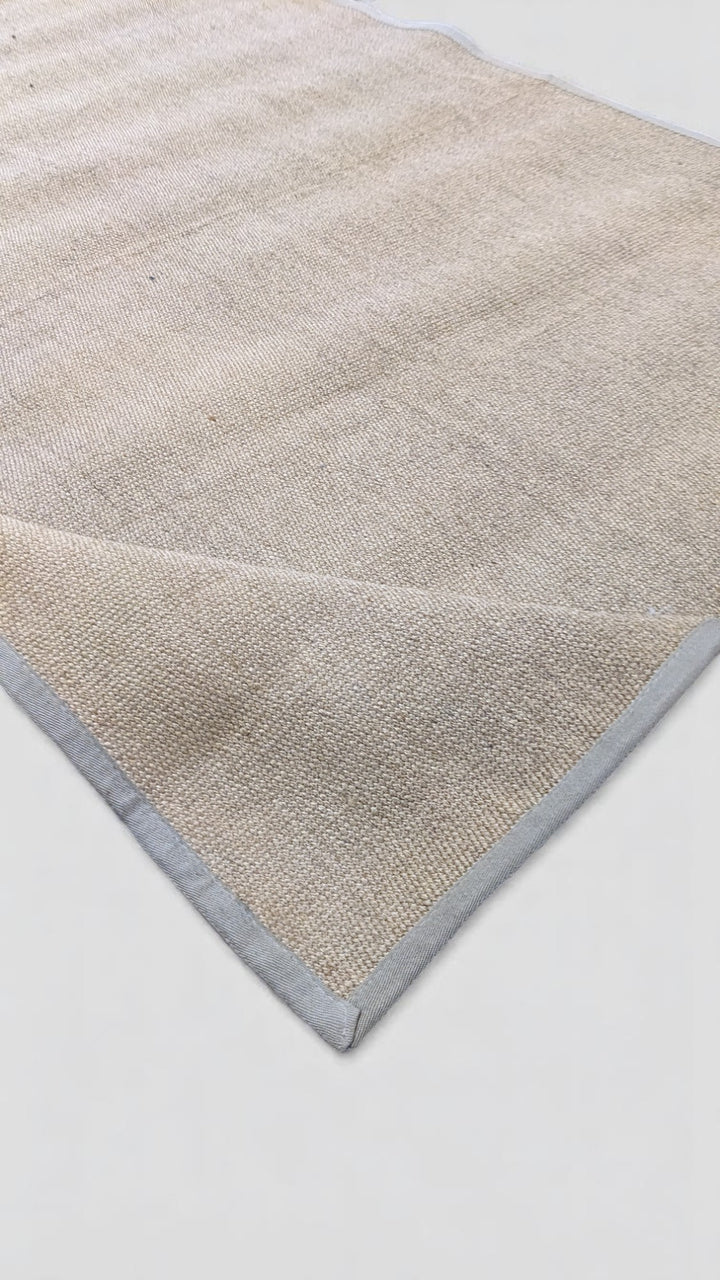 Renli Crochet Jute Rug - Size: 7.1 x 5.2