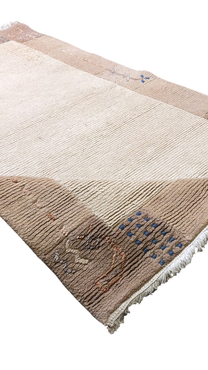 Gabbeh Modern Rug - Size: 5.8 x 4