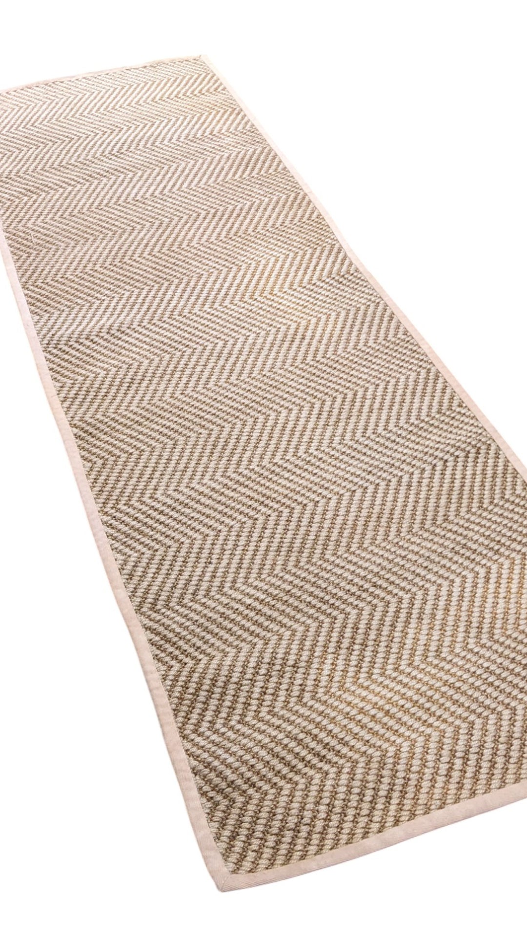 Loop Natural Jute Runner - Size: 8 x 2.7