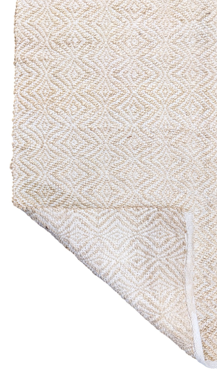 Loop Natural Jute Rug - Size: 6.2 x 4.1