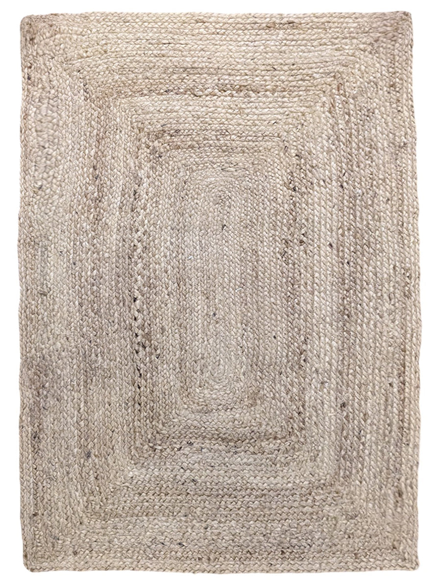 Braided Natural Jute Rug - Size: 4 x 2.8
