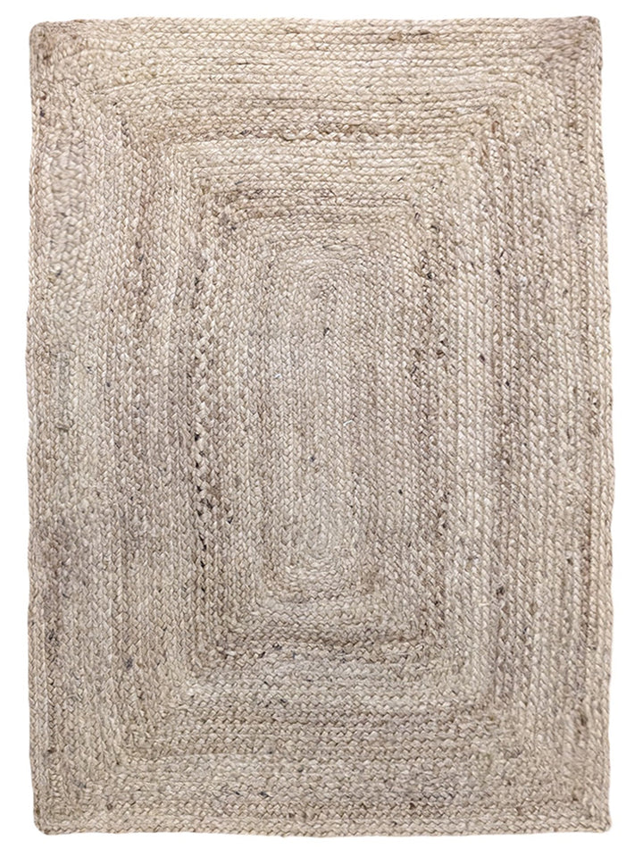 Braided Natural Jute Rug - Size: 4 x 2.8