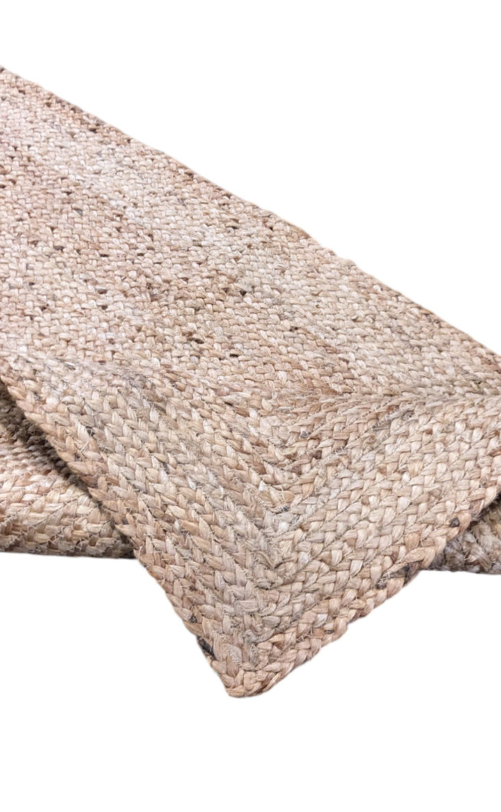 Braided Natural Jute Rug - Size: 4.9 x 2.6