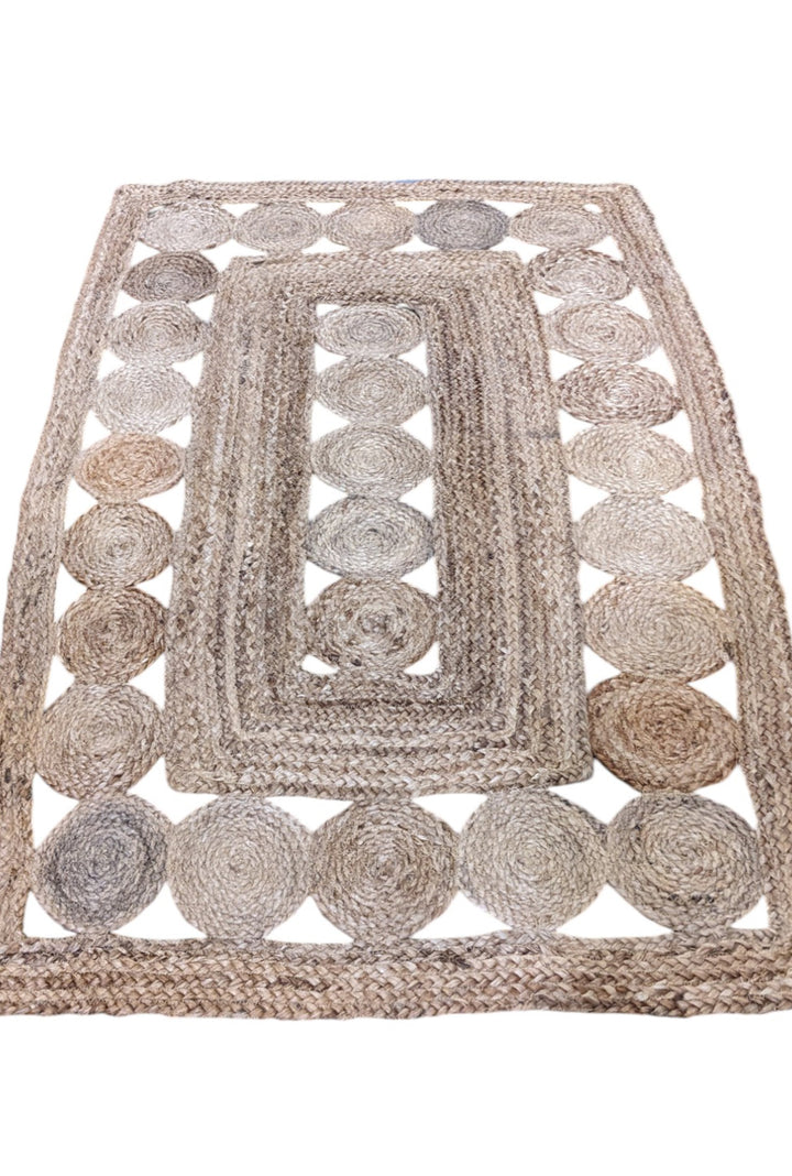 Braided Natural Jute Rug - Size: 4.9 x 2.11