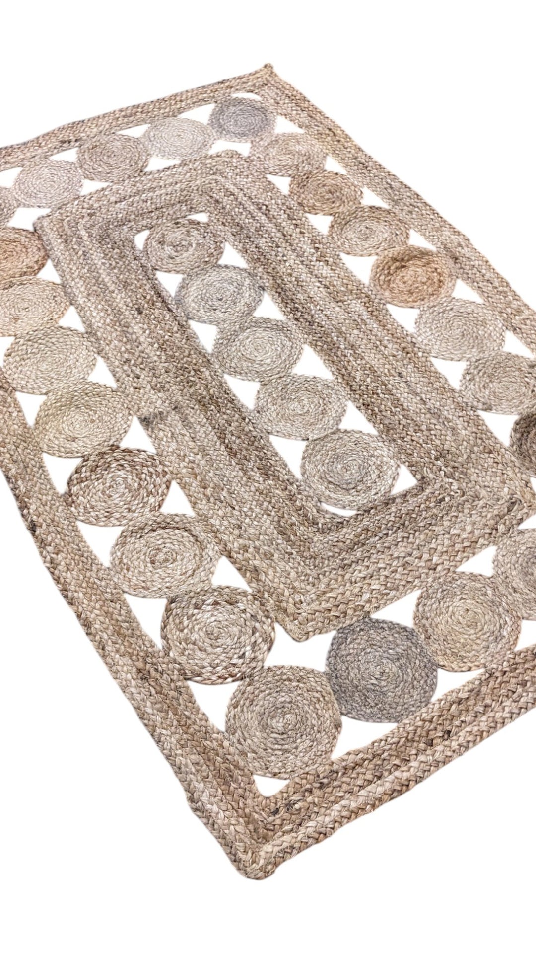 Braided Natural Jute Rug - Size: 4.9 x 2.11