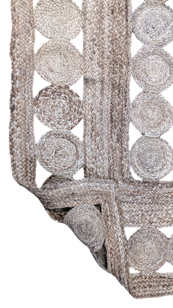 Braided Natural Jute Rug - Size: 4.9 x 2.11