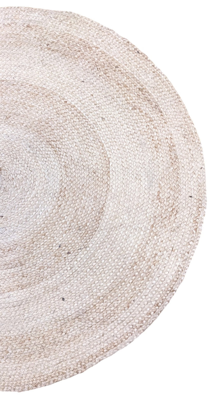 Braided Natural Jute Rug - Size: 3.9 x 3.9