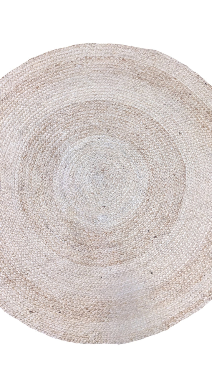 Braided Natural Jute Rug - Size: 3.9 x 3.9