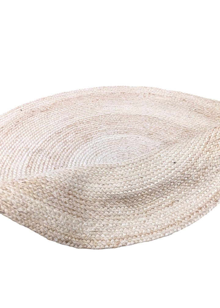 Braided Natural Jute Rug - Size: 3.9 x 3.9