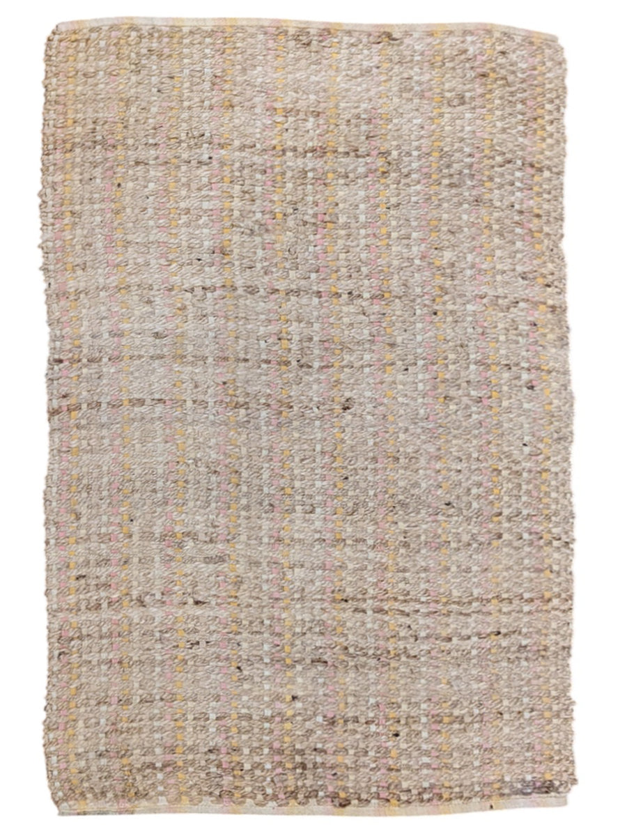 Braided Natural Jute Rug - Size: 5.1 x 3.1