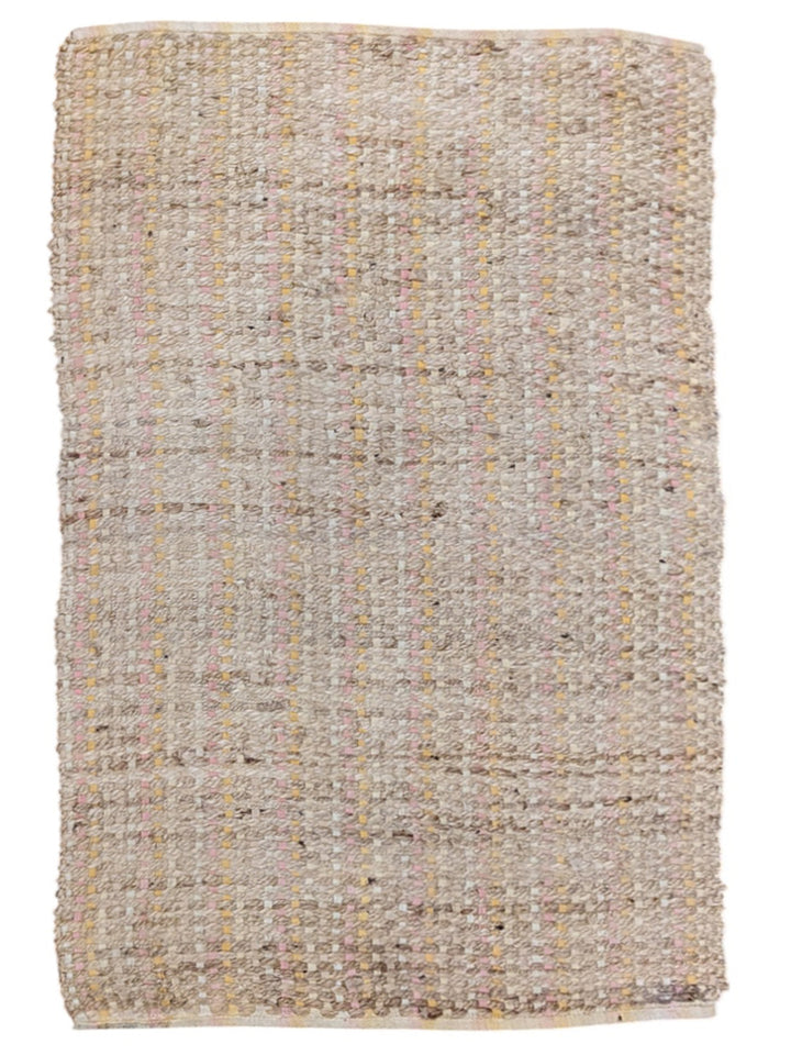 Braided Natural Jute Rug - Size: 5.1 x 3.1
