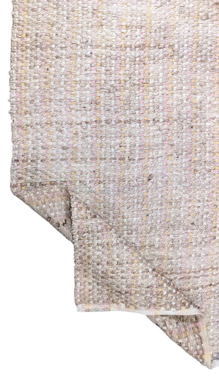 Braided Natural Jute Rug - Size: 5.1 x 3.1