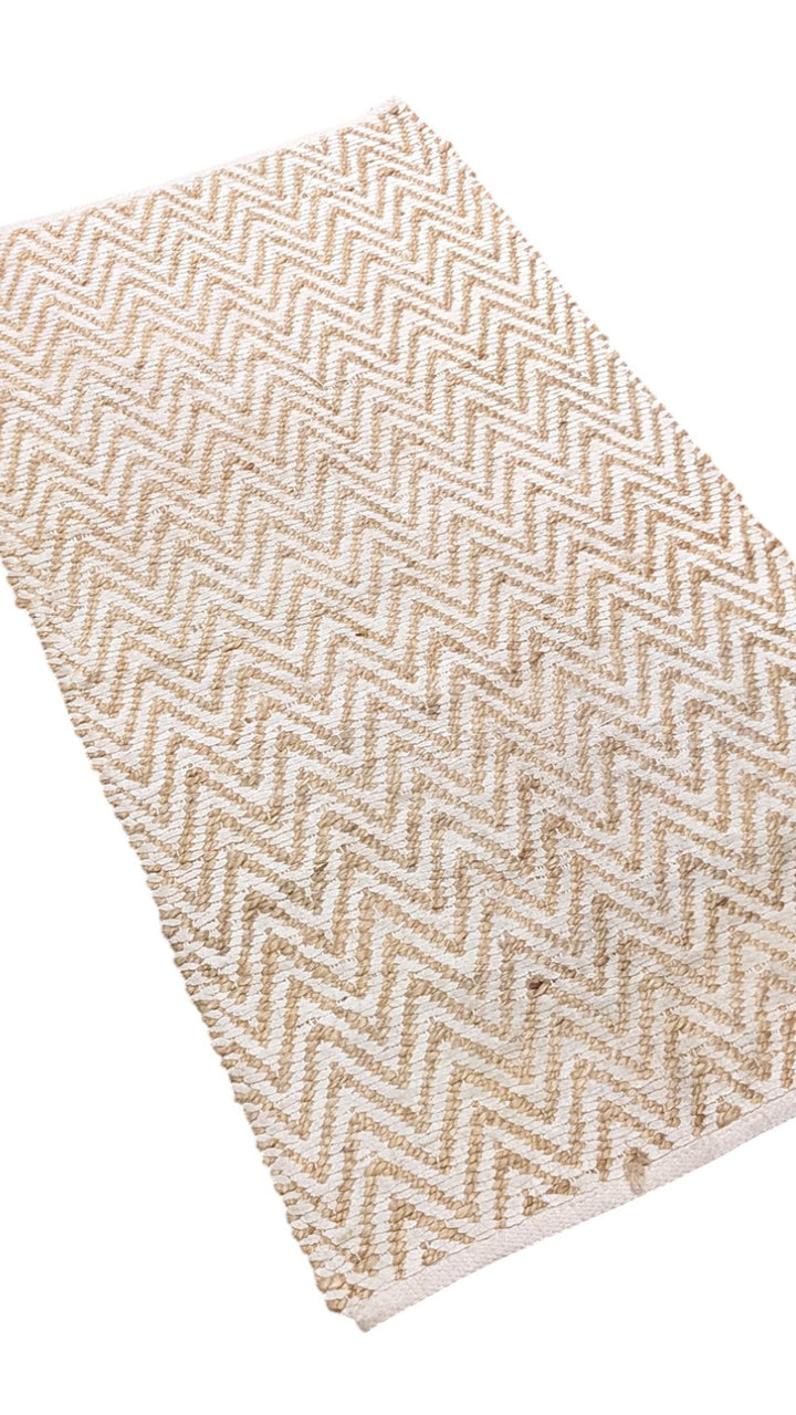 Braided Natural Jute Rug - Size: 3.11 x 2.1