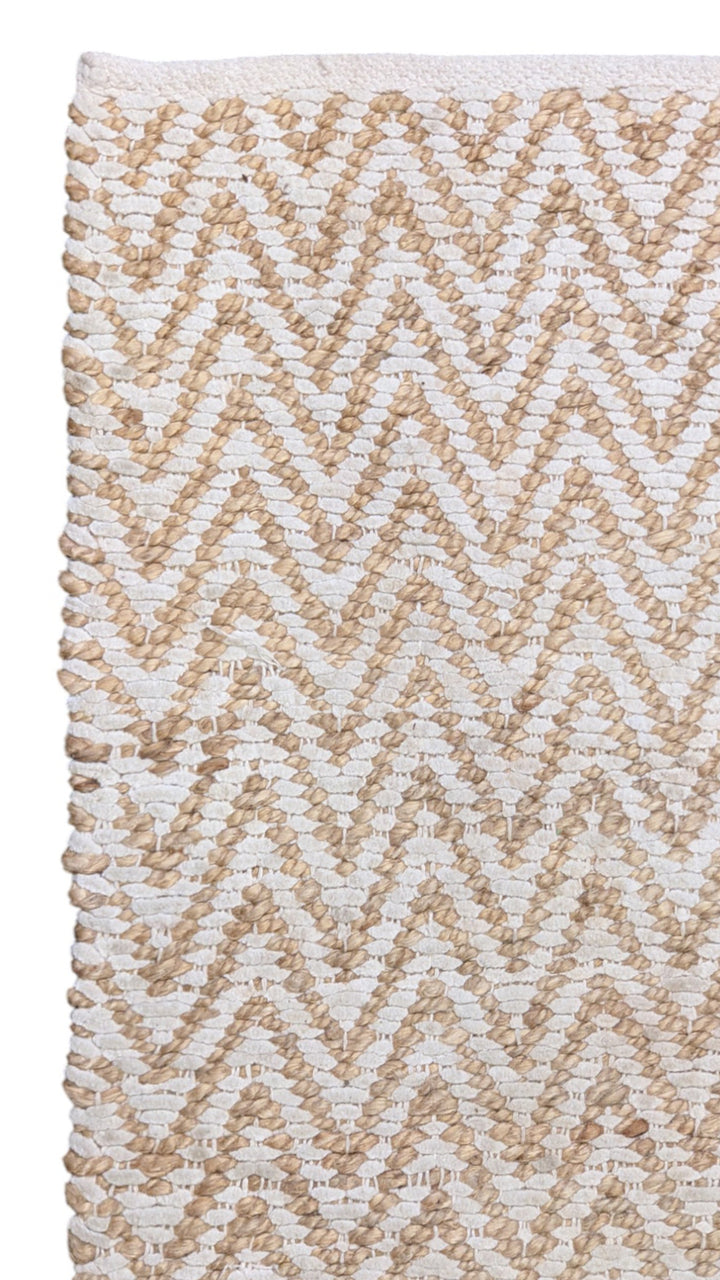 Braided Natural Jute Rug - Size: 3.11 x 2.1