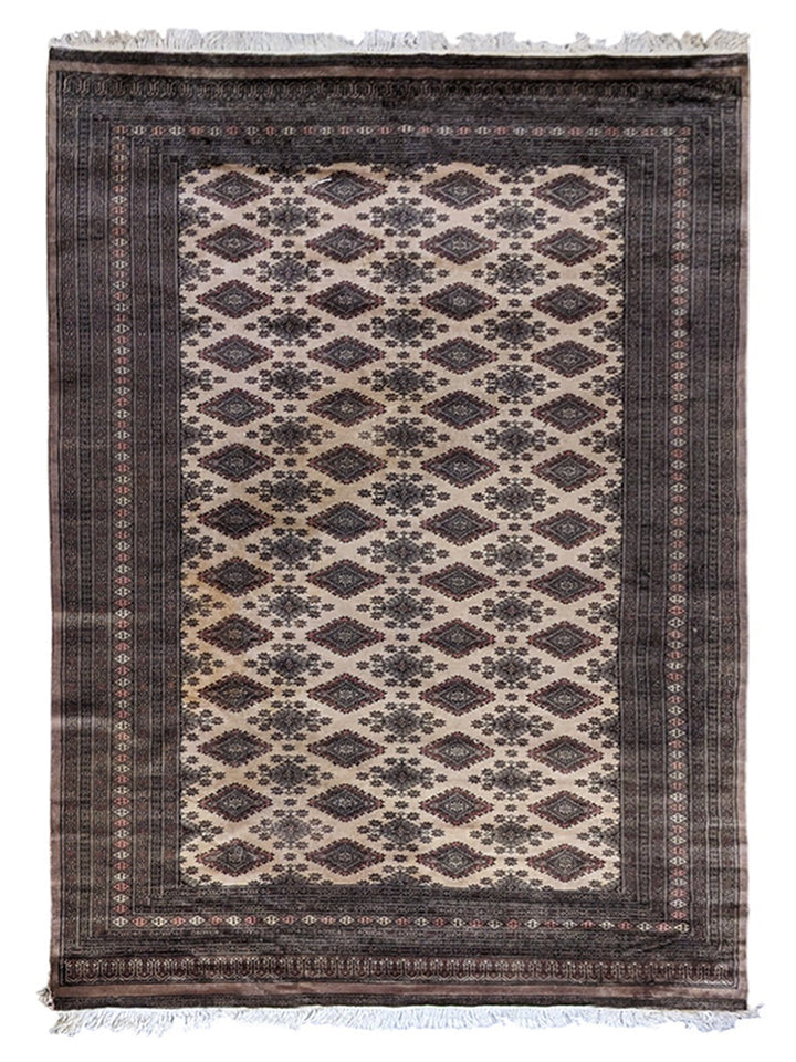 Pakistani Bokhara Rug - Size: 9.5 x 6.8