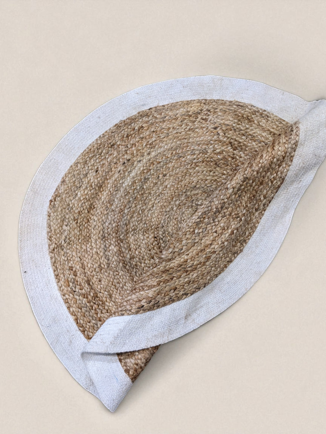 Braided Natural Round Jute Rug  - Size: 3.8 x 3.8