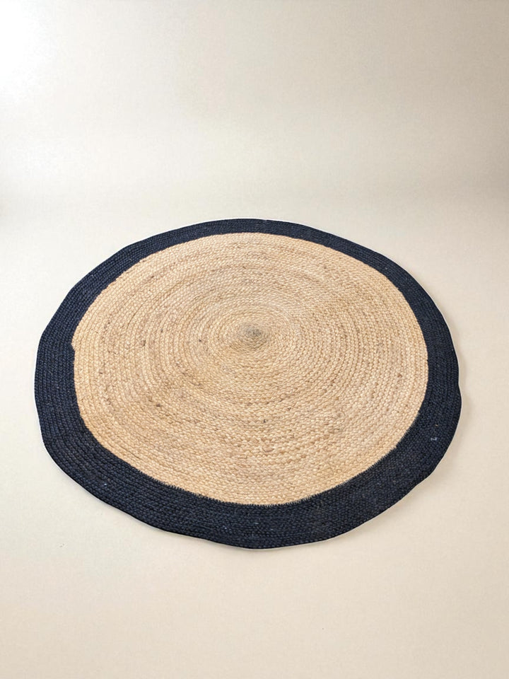 Braided Natural Round Jute Rug  - Size: 4 x 4