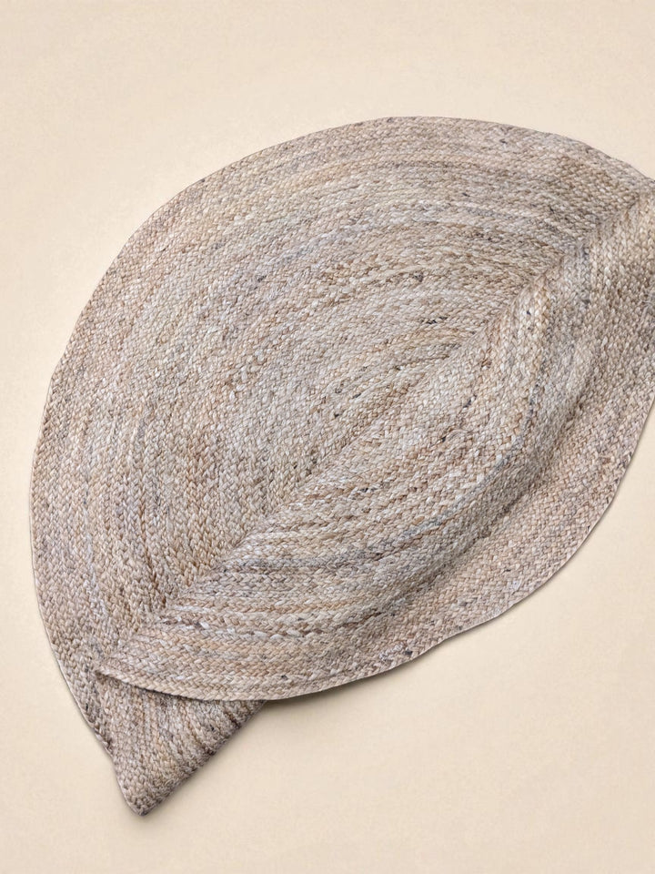Braided Natural Round Jute Rug  - Size: 3.10 x 3.10