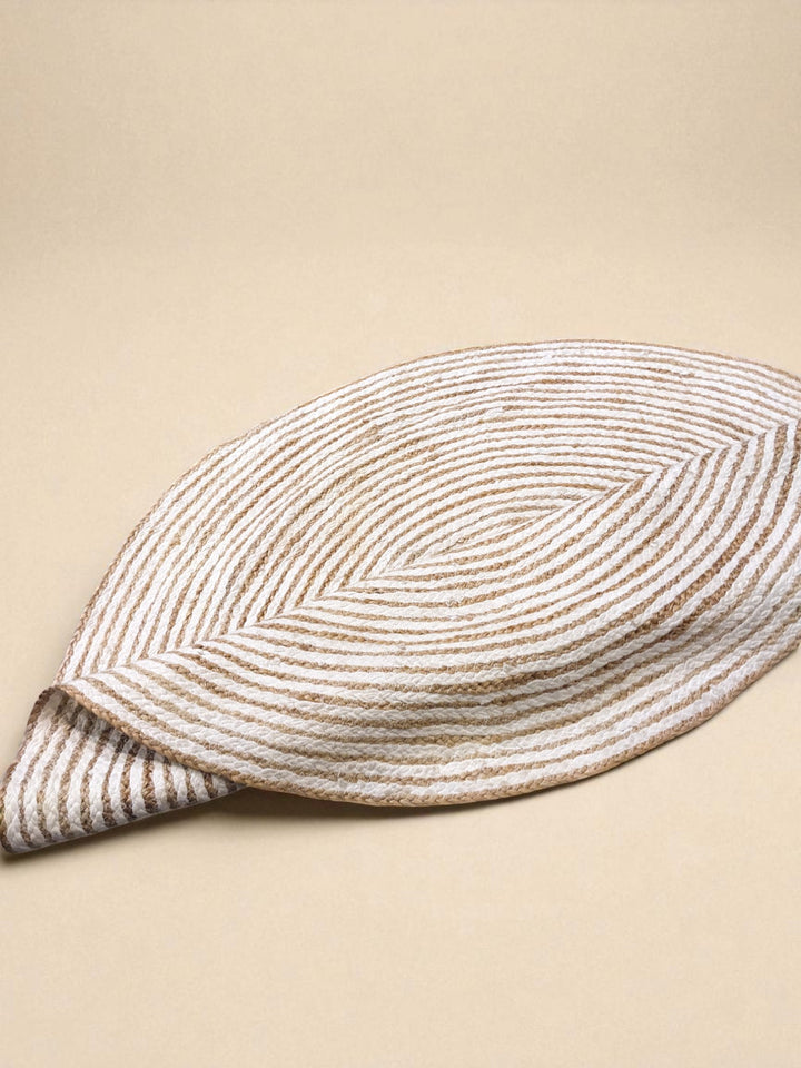 Braided Natural Round Jute Rug - Size: 3.3 x 3.3