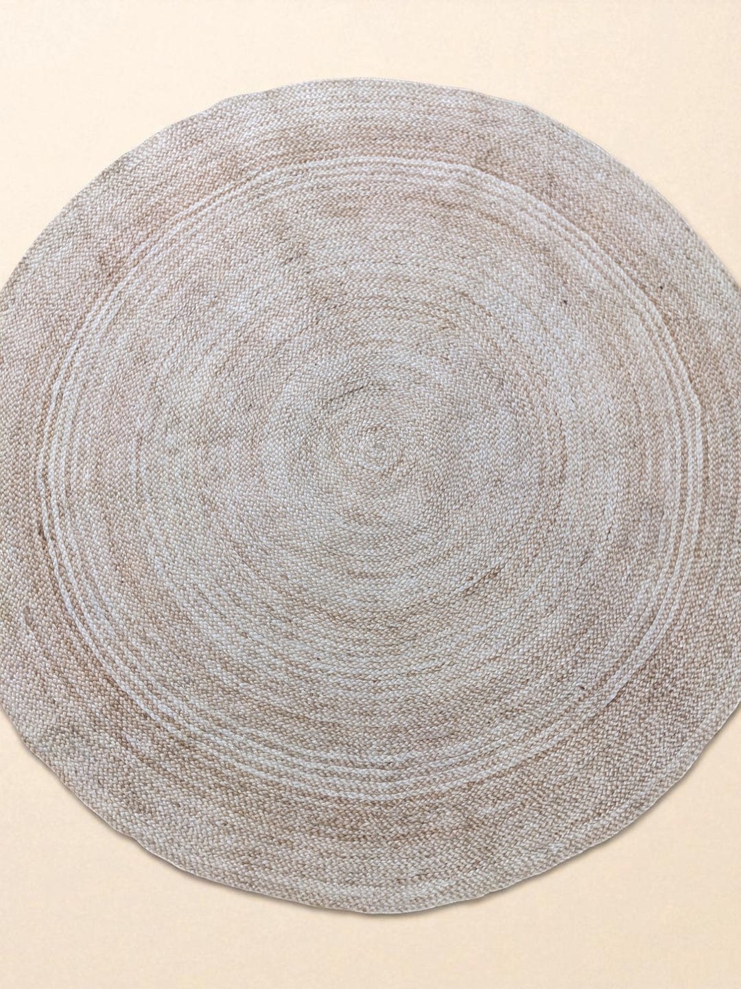 Braided Natural Round Jute Rug - Size: 4.7 x 4.7