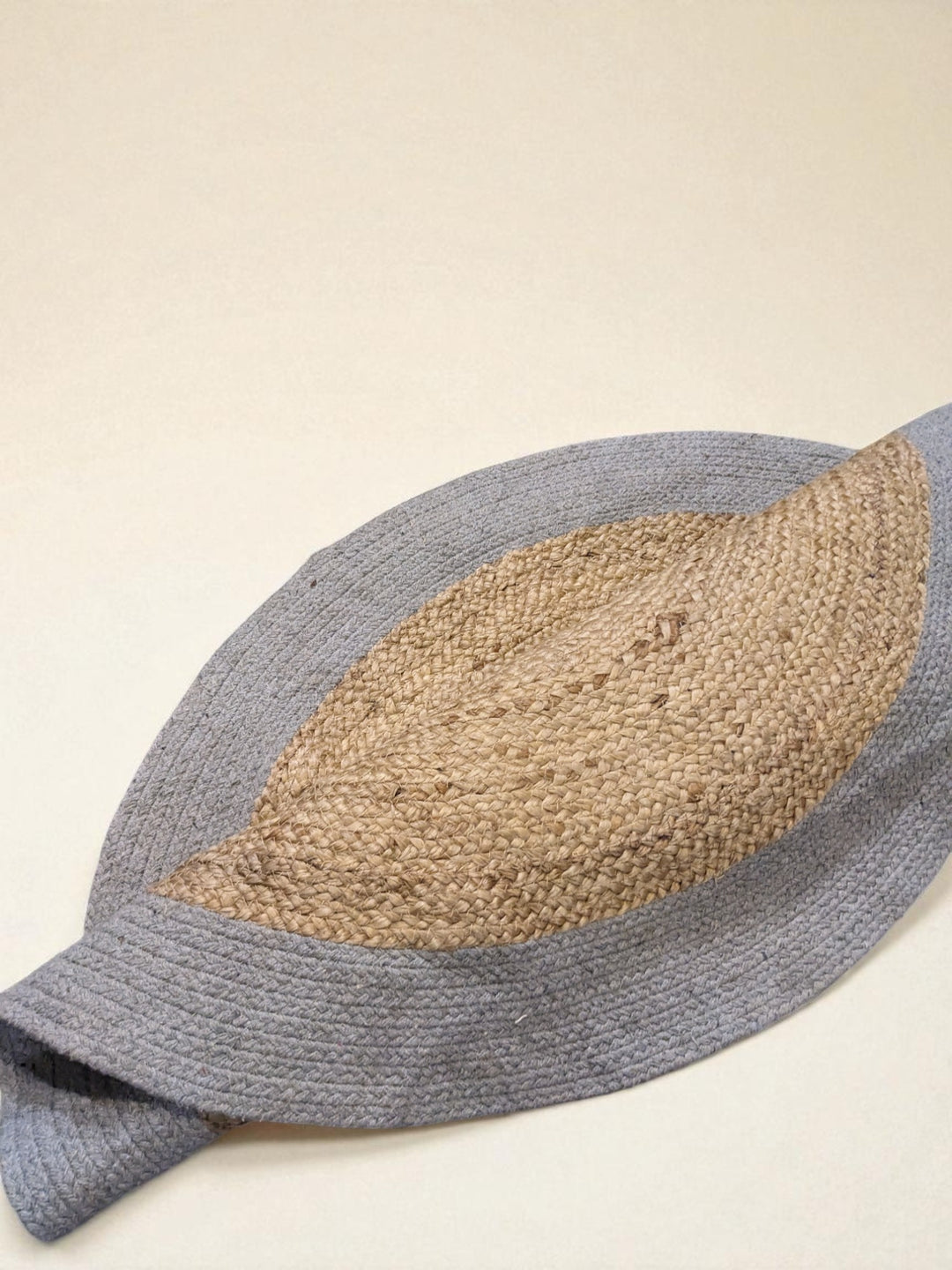 Braided Natural Round Jute Rug  - Size: 2.10 x 2.10