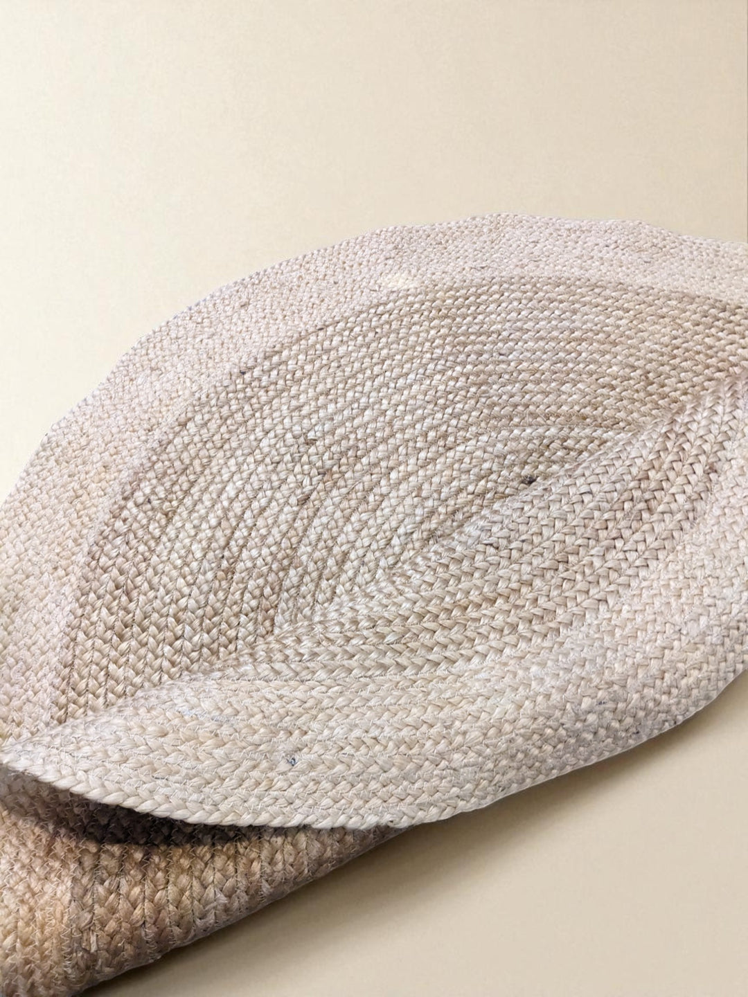 Braided Natural Round Jute Rug  - Size: 4.1 x 4.1