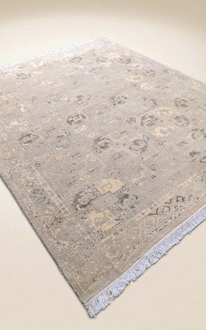 Aura Hand Knotted Rug - Size: 10.1 x 8