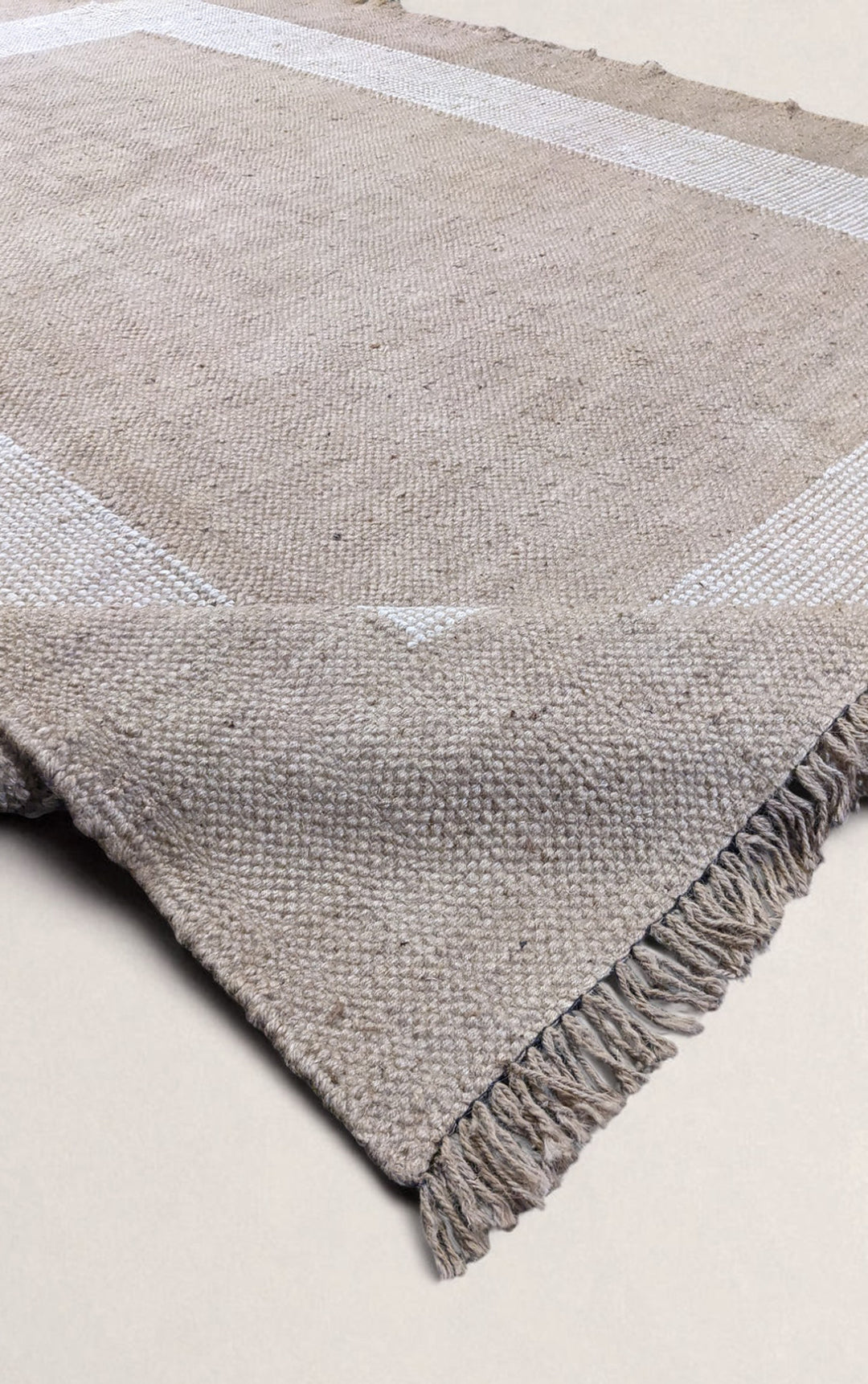 Sanova Natural Jute Rug - Size: 10.4 x 8