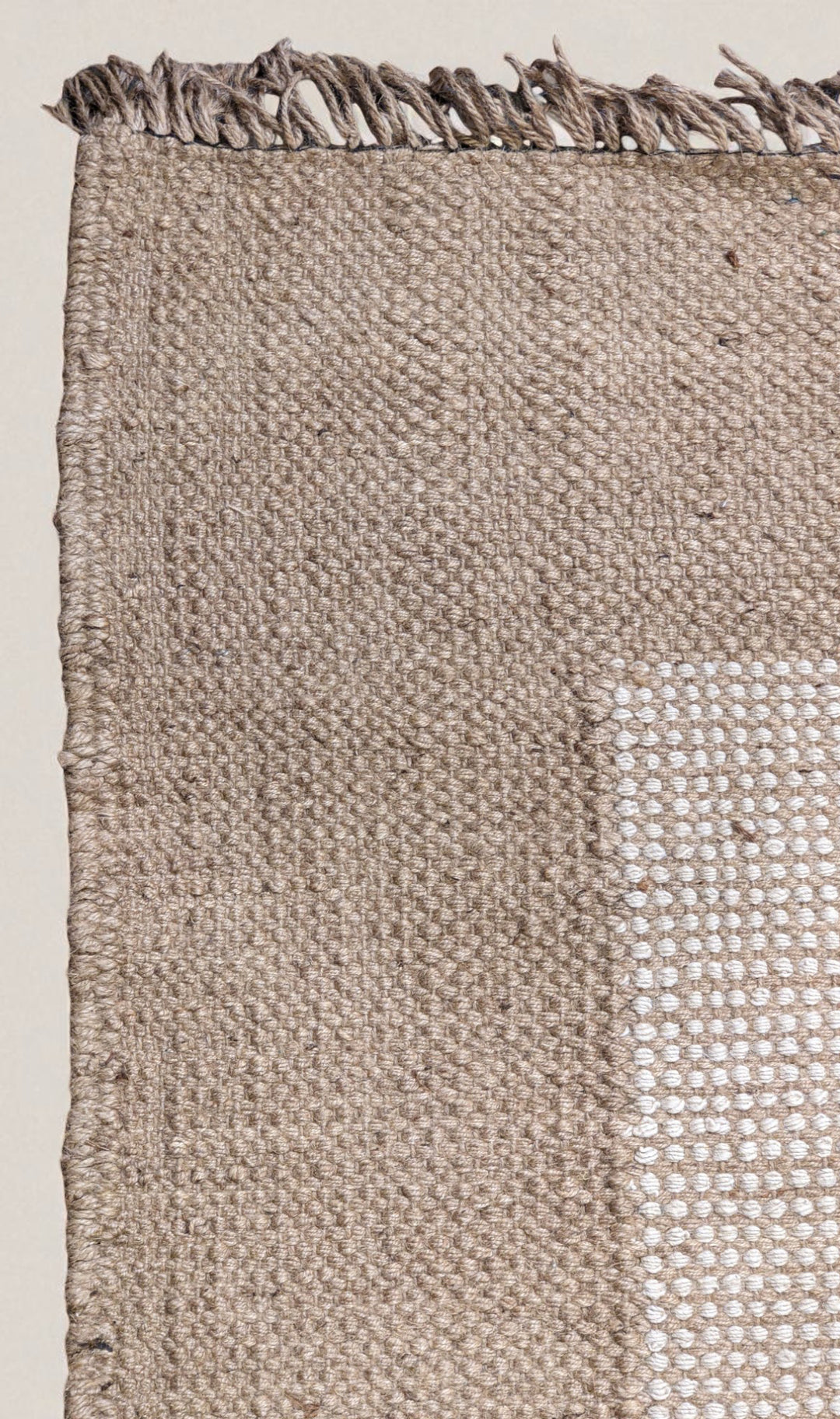 Sanova Natural Jute Rug - Size: 10.4 x 8