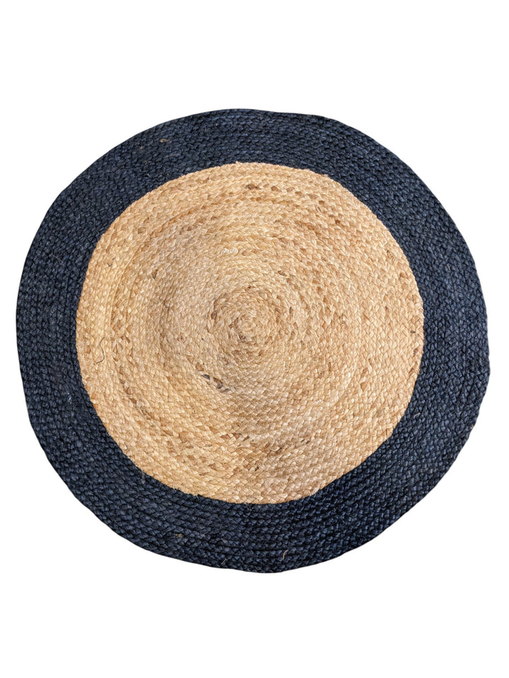 Braided Natural Round Jute Rug - Size: 2.9 x 2.9