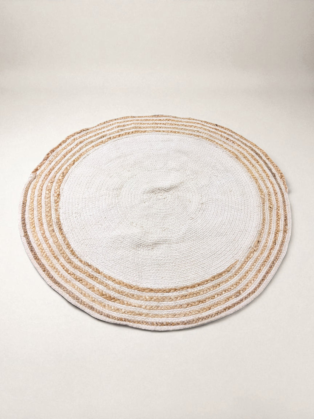 Braided Natural Round Jute Rug - Size: 3 x 3