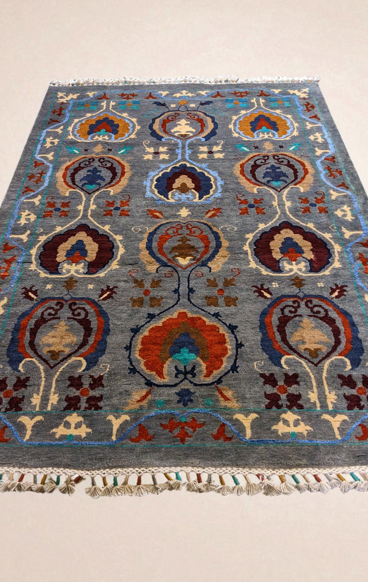 Suzani Modern Chobi Rug - Size: 6.2 x 4