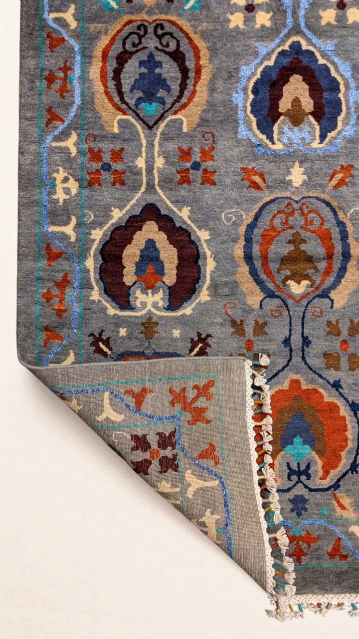 Suzani Modern Chobi Rug - Size: 6.2 x 4