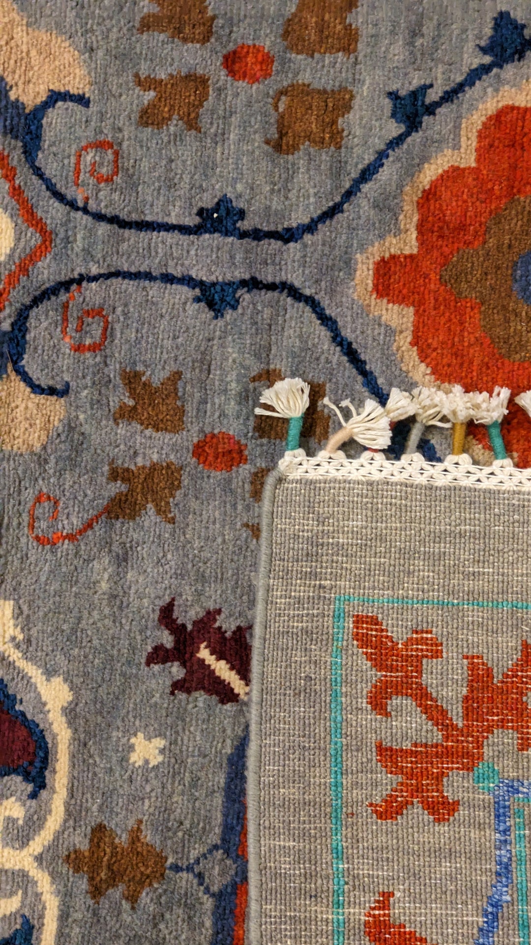 Suzani Modern Chobi Rug - Size: 6.2 x 4