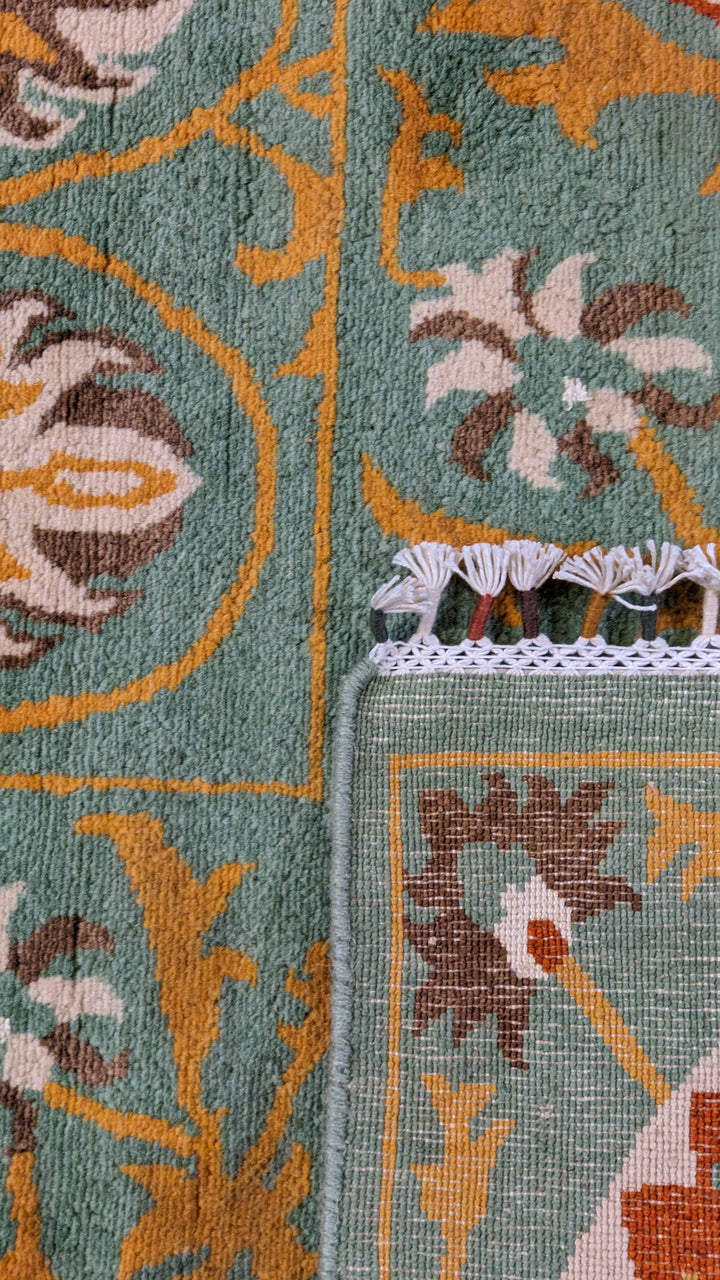 Suzani Modern Chobi Rug - Size: 9.2 x 6.2