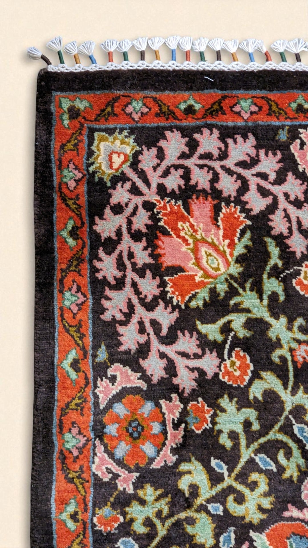 Suzani Oriental Chobi Rug - Size: 9.10 x 6.1