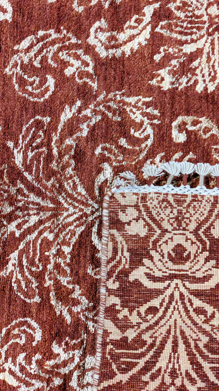 Pakistani Modern Chobi Rug - Size: 8.9 x 6.1