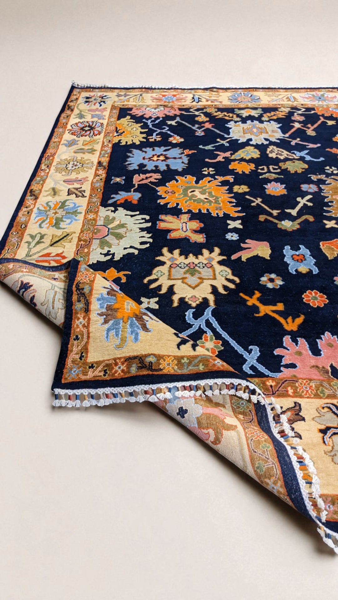 Oushak Chobi Rug - Size: 10.3 x 8.2