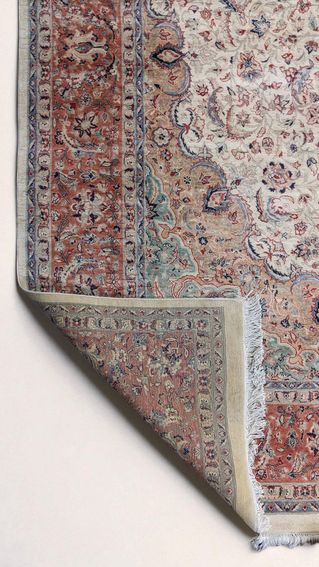 Tabriz Style Pakistani Rug - Size: 12.5 x 9.1