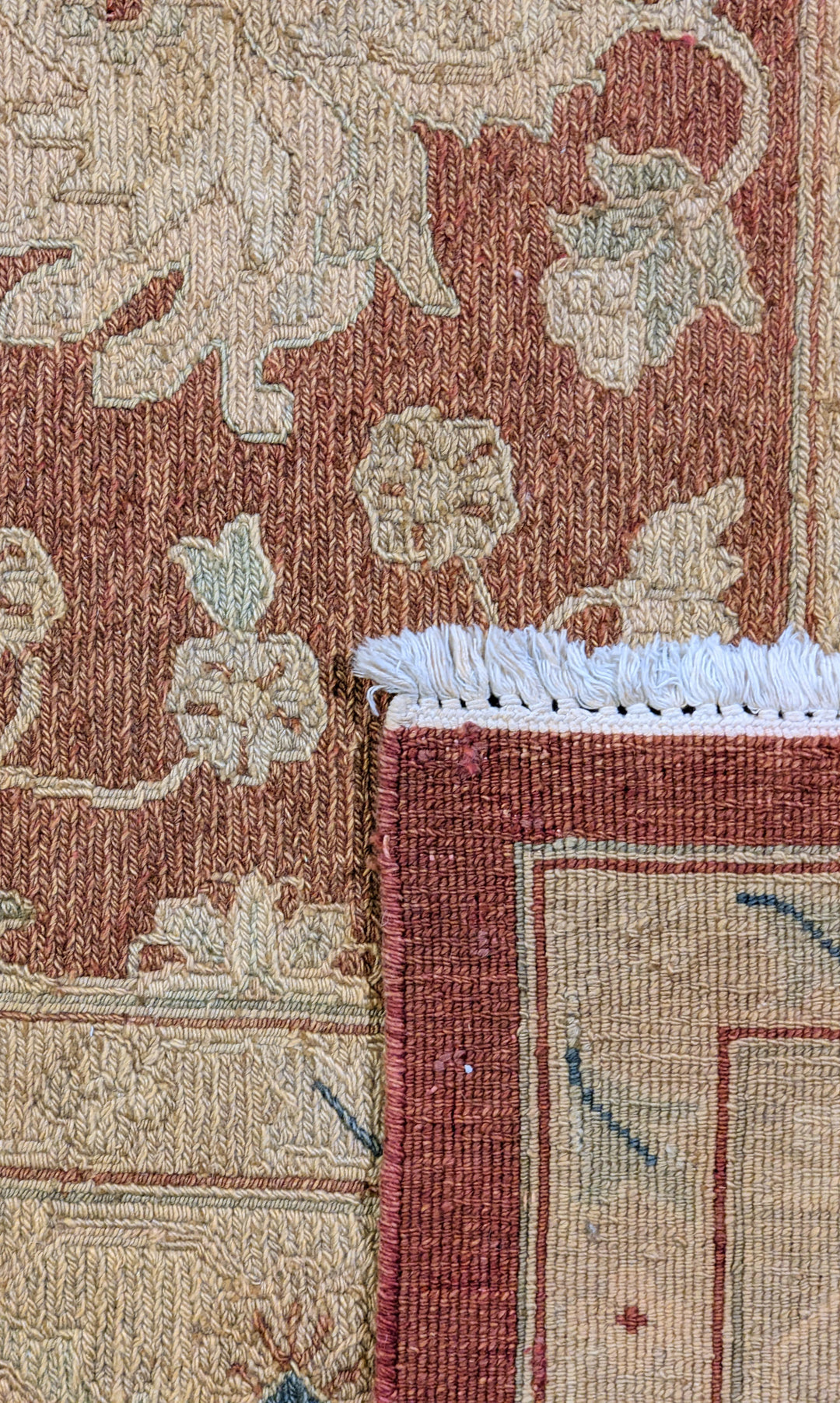 Sumak Hand Knotted Rug - Size: 11.9 x 9