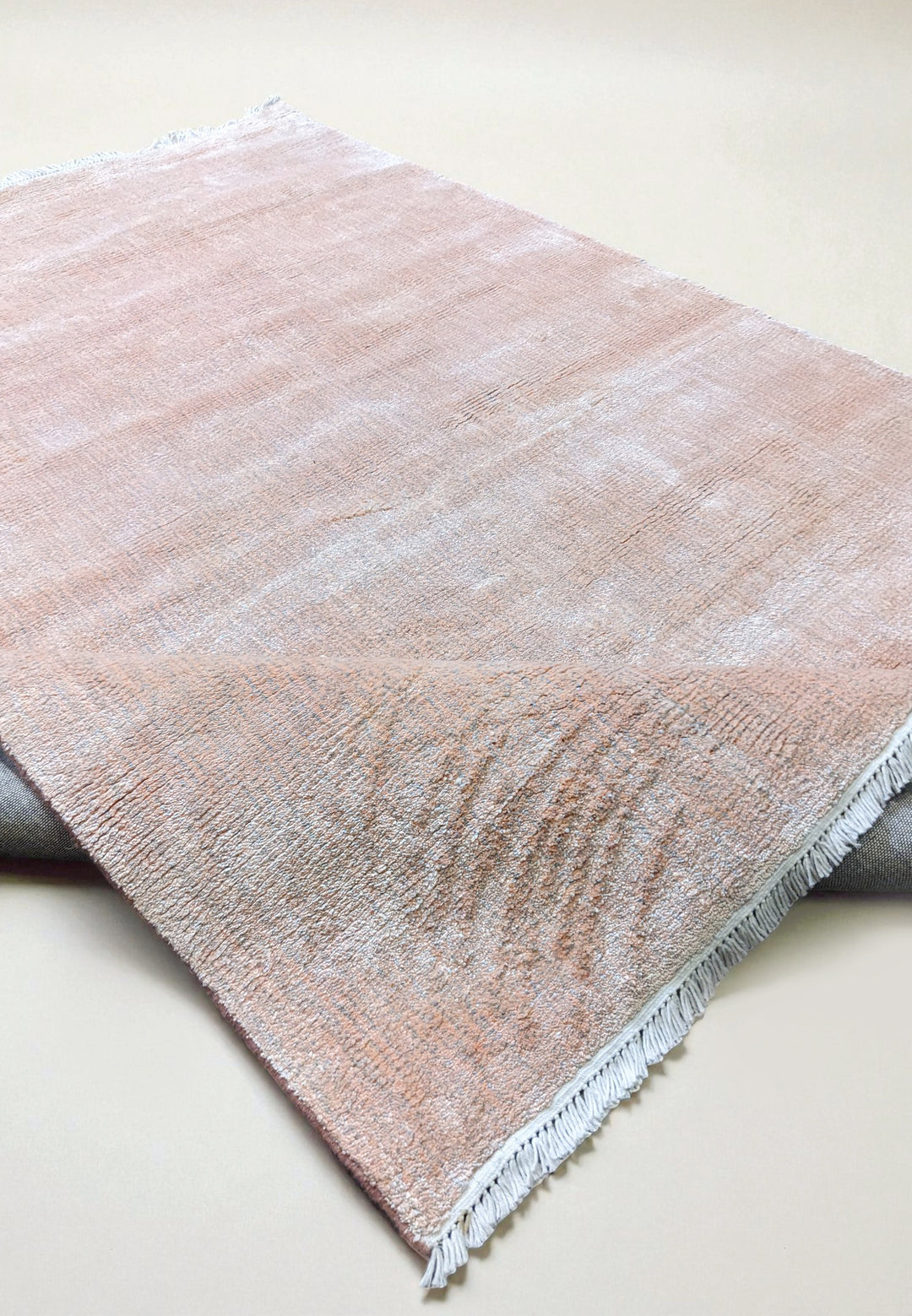 Auralis Hand Tufted Rug - Size: 5.11 x 4.5