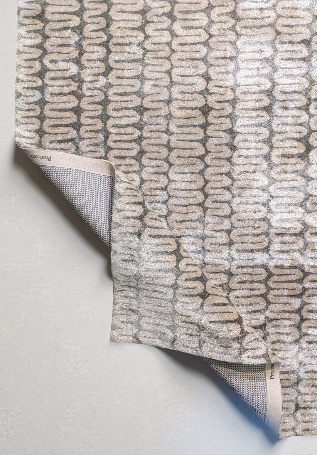 Liora Hand Tufted Rug - Size: 9.9 x 7.11